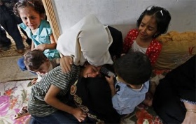ملف:أطفال يوسف بكوا عندما علموا وفاته فى مصر.jpg