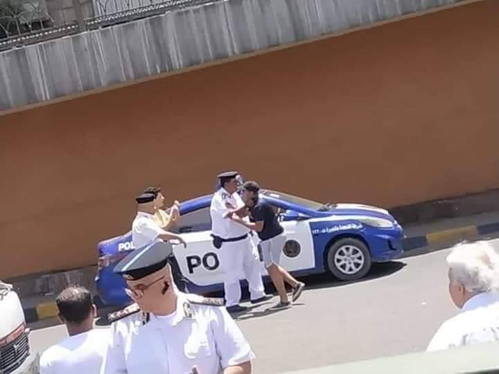 ملف:لسة السيستم واقع.jpg