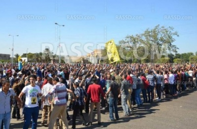 ملف:يزحفون إلى رابعة.jpg