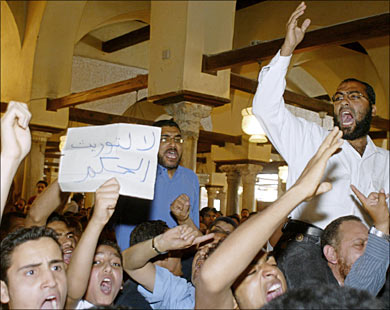 اخوانمصر يصرون على الاصلاح رغم اعتقال قياداتهم.jpg