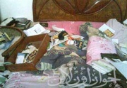 مشهد يعكس الاسلوب لامن الدولة فى اقتحامه لمنازل الاخوان.jpg