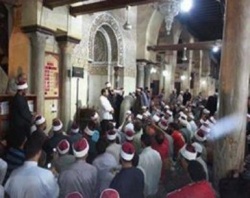ملف:ساجد هتافات.jpg