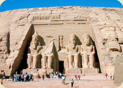 معبد أبو سمبل.jpg