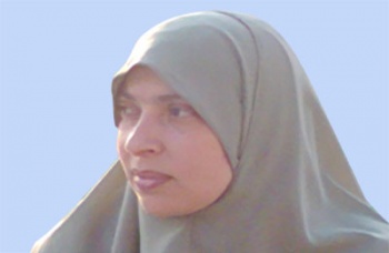 ملف:عزة مختار.jpg