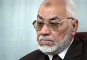 المرشد العام يعزي حمدين صباحي في وفاة شقيقتة.jpg