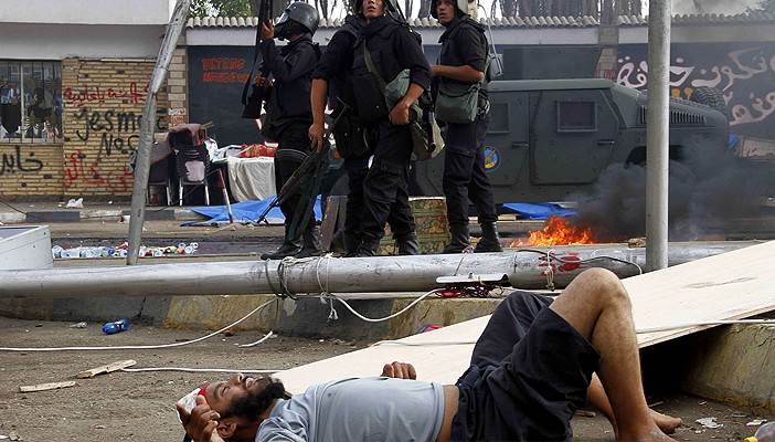 ملف:الجنود فى مجزرة رابعة.jpg