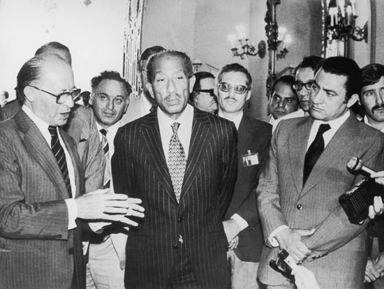 ملف:السادات.jpg