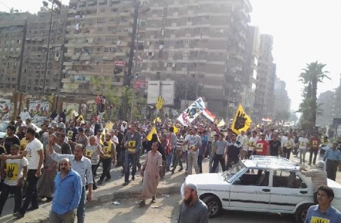 ملف:حاشدة بشارع.jpg
