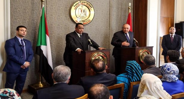 ملف:لماذا فشل وزير خارجية الانقلاب في ترميم.jpg