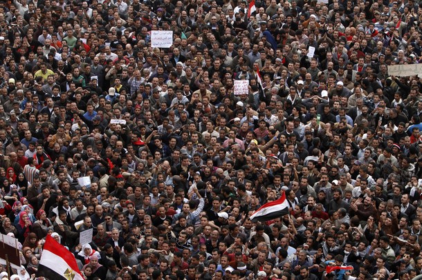 ملف:إحتدام الثورة (220).jpg