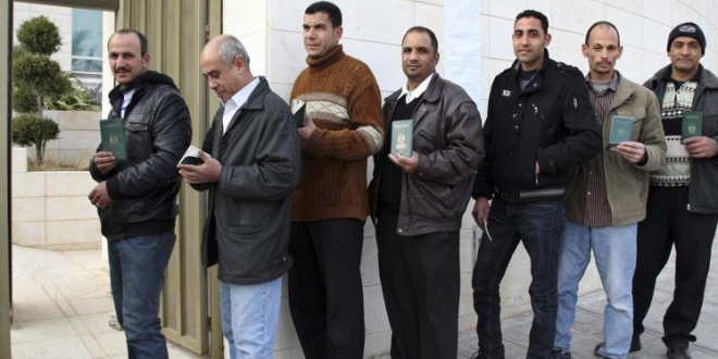 ملف:لماذا تحرص عصابة الانقلاب وذيولها على تجنيس أولادهم.jpg