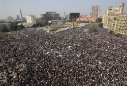 ملف:إحتدام الثورة (101).jpg