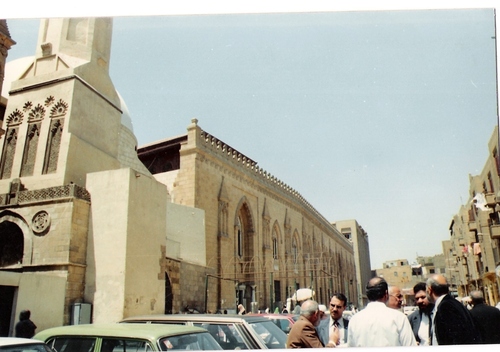 ملف:الدكتور العريان.jpeg