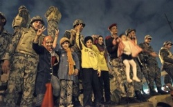 الإحتفال بالثورة (410).jpg