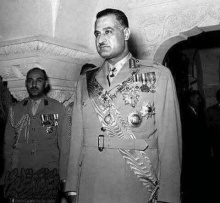 مسرحية التنحي من تمثيل وإنتاج وإخراج عبد الناصر.jpg