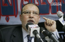 د.عصام العريان في ندوة.jpg