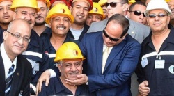 ننشر تفاصيل مذبحة السيسي للقطاع العام.jpg