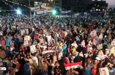 معتصمو رابع.jpg