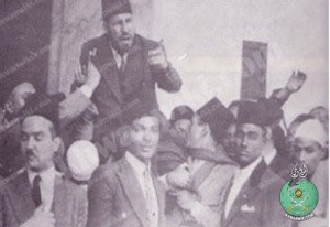 الإمام-الشهيد-حسن-البنا-في-مظاهرات-فلسطين-عام-1947م.jpg