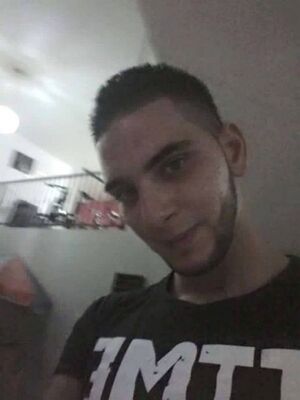 الشهيد أبو غزالة.jpg