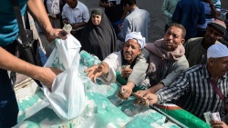 وتعويم الجنيه وزياد.jpg