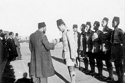 هكذا ضحّى الإخوان المسلمون للدفاع عن القضية الفلسطينية.jpg