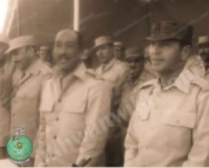 الشاذلي-والسادات-بعد-حرب-اكتوبر.jpg