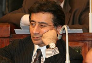 عز.jpg