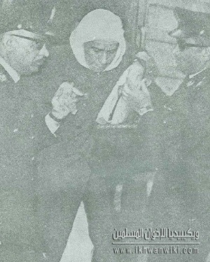 الحاجة-زينب-الغزالي-في-قضية-1965م.jpg