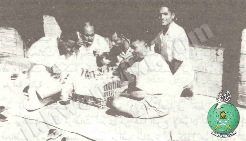 ملف:عمر-التلمسانى-فى-معتقل-الطور-1949م.jpg