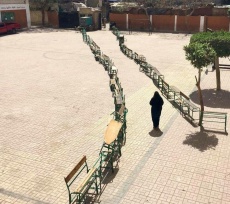 هكذا حاول النظام ابتزاز.jpg