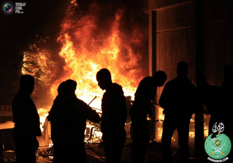 ملف:جمعة الغضب بالتحرير71.jpg