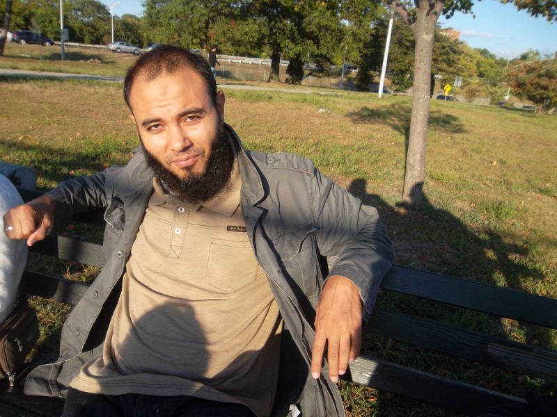 ملف:خالد حسن.jpg