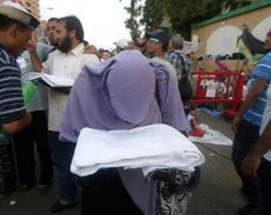الأكفان في ميدان.jpg